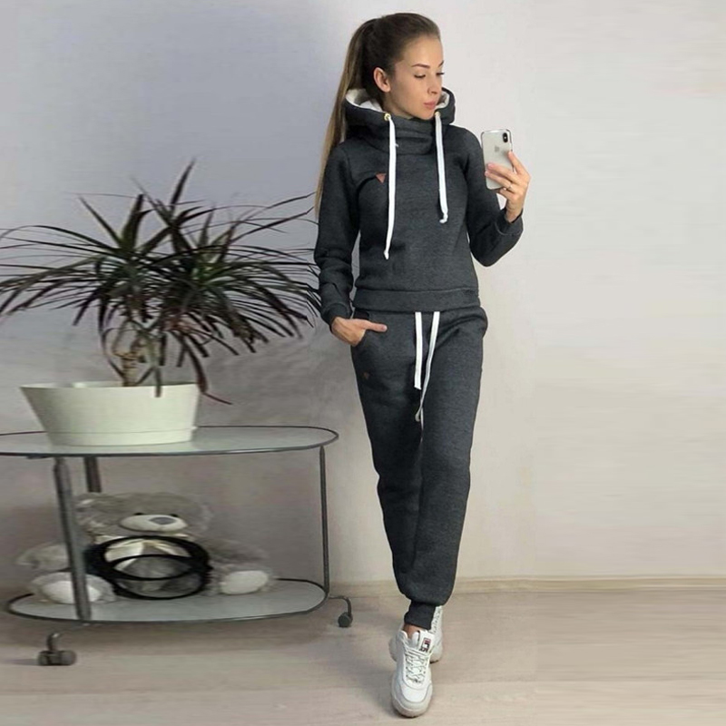 Autumn and Winter Europe and t - Clothing Style Winter recensione e prezzo