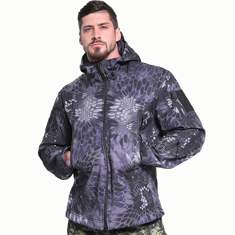 Outdoor Men Loose Tactical Hoo - Windproof Jacket Softshell recensione e prezzo