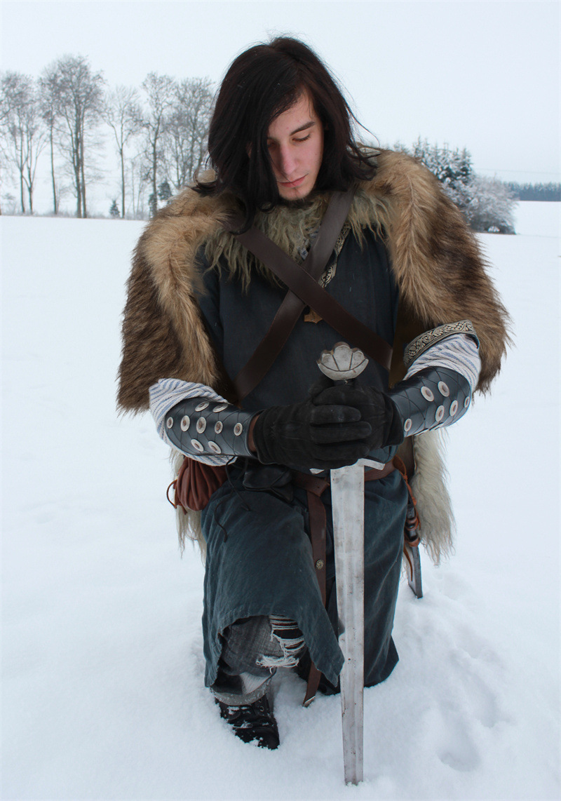 Viking Cloak Faux Fur Collar C - Winter Clothing Accessories recensione e prezzo