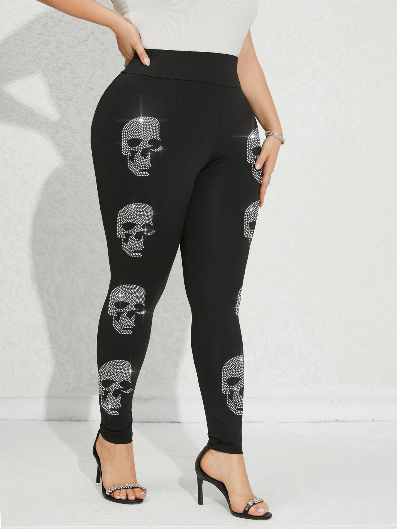 Plus Size Women's Pants Skelet - Winter Clothing Patterns recensione e prezzo