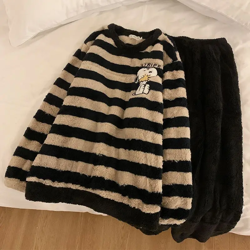 Snoopy men and women couple au - Winter Clothing Patterns recensione e prezzo