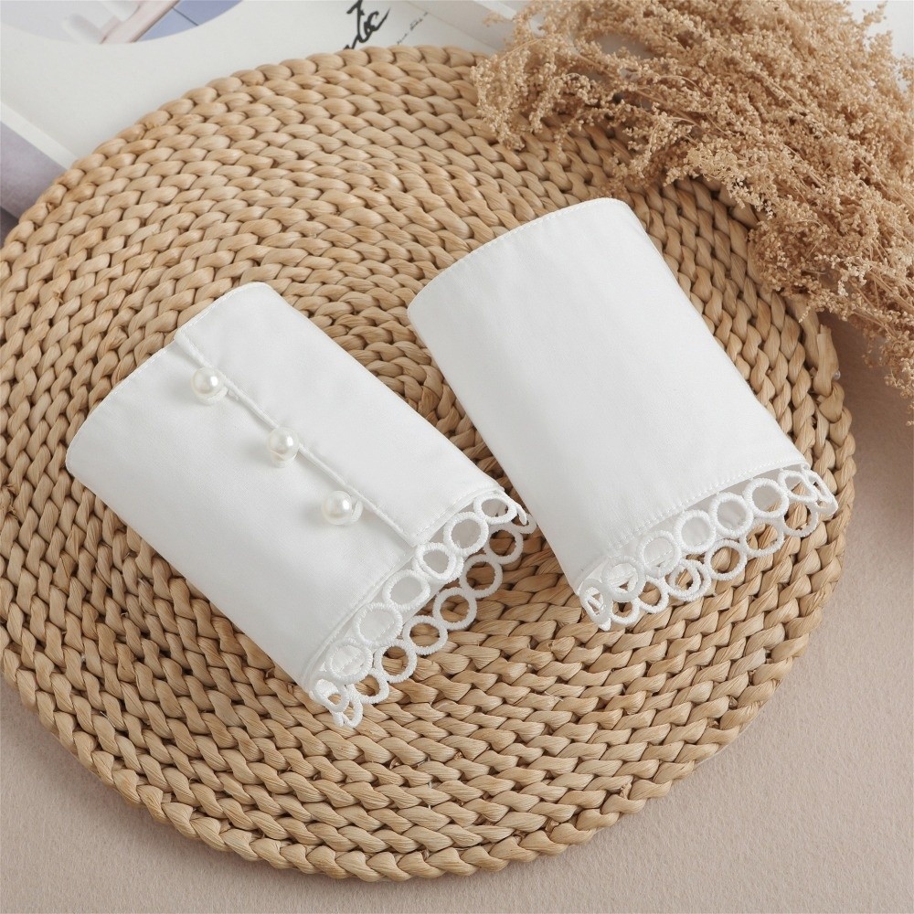 Creative White Fake Cuffs Butt - Winter Clothing Accessories recensione e prezzo